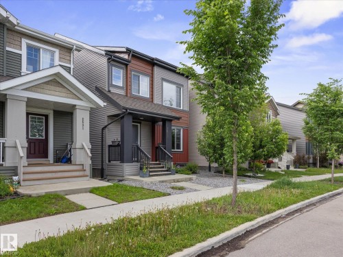 2533 Price Way Sw, Edmonton, AB 