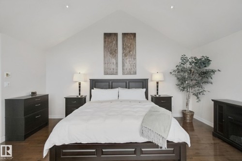 7912 Rowland Road Nw, Edmonton, AB 