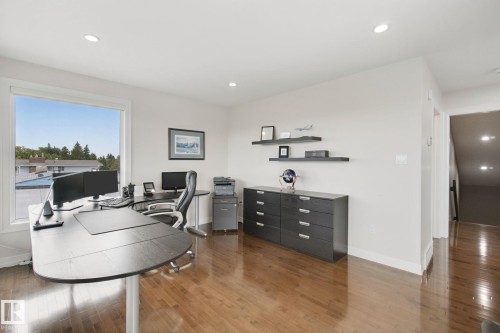 7912 Rowland Road Nw, Edmonton, AB 
