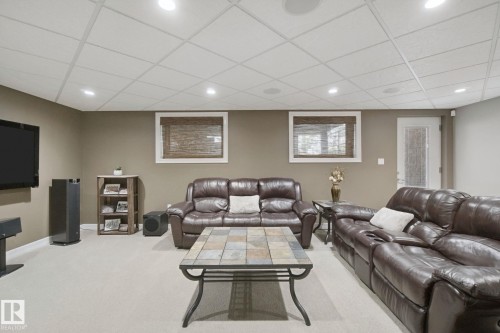 7912 Rowland Road Nw, Edmonton, AB 