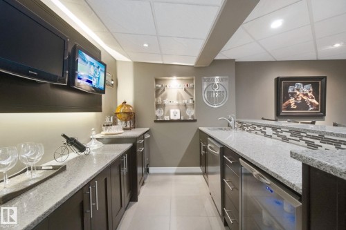 7912 Rowland Road Nw, Edmonton, AB 