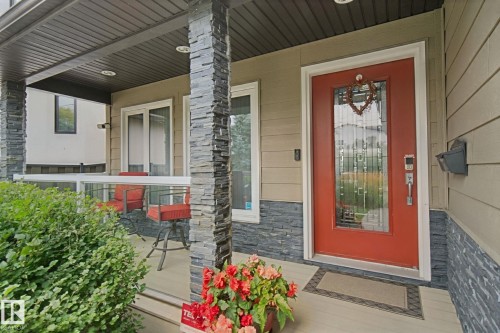 7912 Rowland Road Nw, Edmonton, AB 