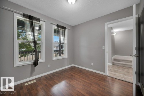 280 Birchwood Drive, Devon, AB 