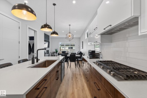 9108 64 Avenue Nw, Edmonton, AB 