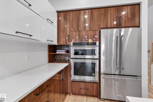 9108 64 Avenue Nw, Edmonton, AB 