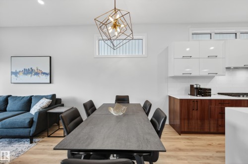 9108 64 Avenue Nw, Edmonton, AB 