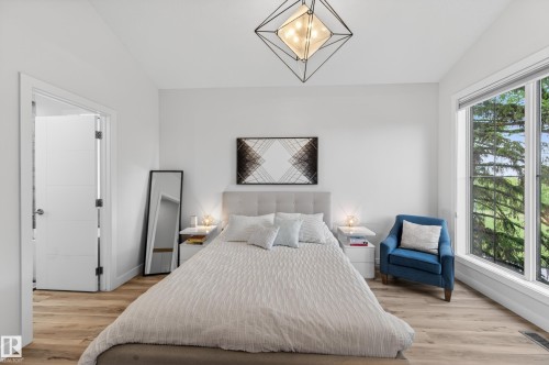 9108 64 Avenue Nw, Edmonton, AB 