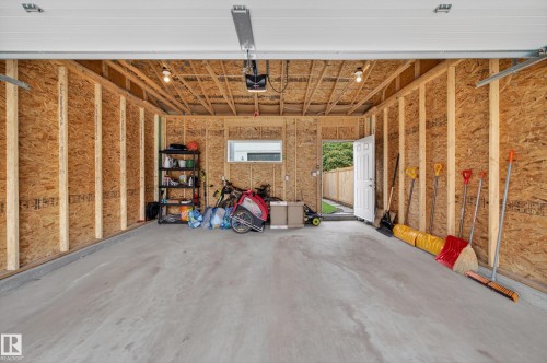 9108 64 Avenue Nw, Edmonton, AB 