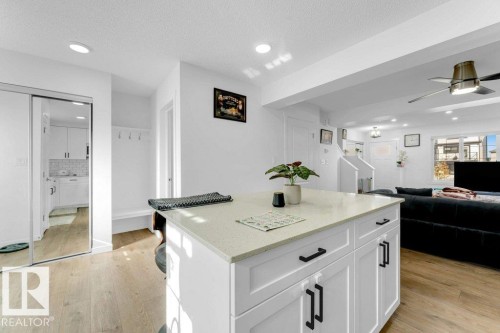 1183 Aster Boulevard Nw, Edmonton, AB - Indoor Photo Showing Other Room