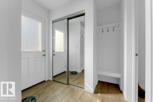 1183 Aster Boulevard Nw, Edmonton, AB - Indoor Photo Showing Other Room