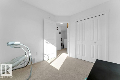 1183 Aster Boulevard Nw, Edmonton, AB - Indoor