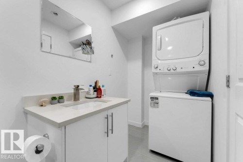 1183 Aster Boulevard Nw, Edmonton, AB - Indoor Photo Showing Laundry Room