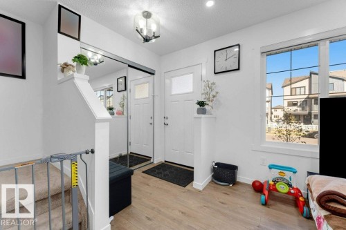 1183 Aster Boulevard Nw, Edmonton, AB - Indoor Photo Showing Other Room