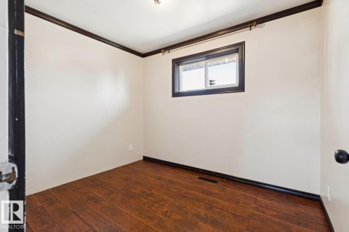 16010 87 Avenue Nw, Edmonton, AB 