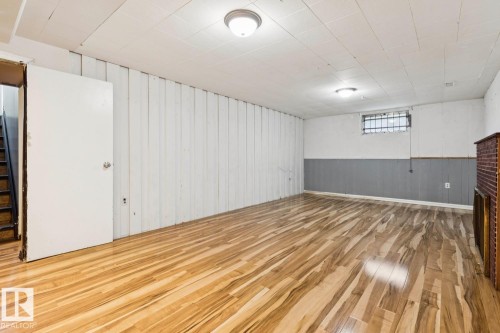 16010 87 Avenue Nw, Edmonton, AB 