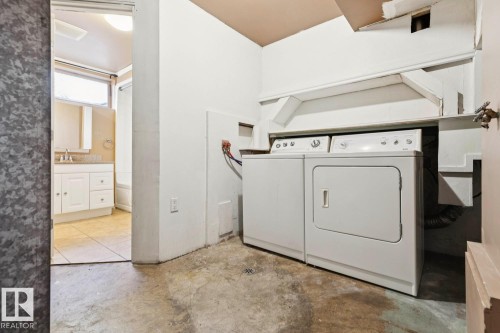 16010 87 Avenue Nw, Edmonton, AB 