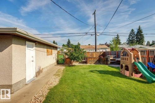 16010 87 Avenue Nw, Edmonton, AB 