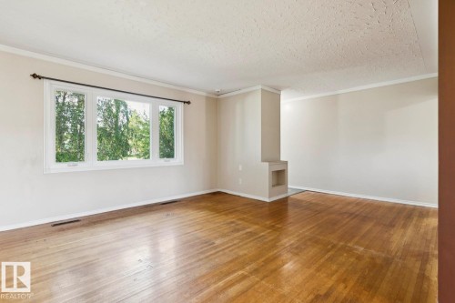 16010 87 Avenue Nw, Edmonton, AB 