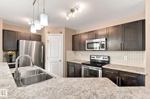 18080 89 Street Nw, Edmonton, AB 