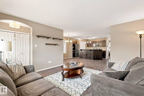 18080 89 Street Nw, Edmonton, AB 