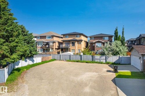 18080 89 Street Nw, Edmonton, AB 