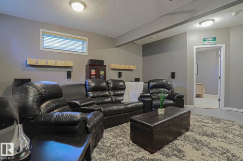 17468 89 Street Nw, Edmonton, AB 