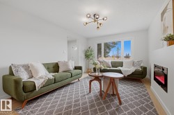 7D CALLINGWOOD Court NW  Edmonton, AB T5T 0H5