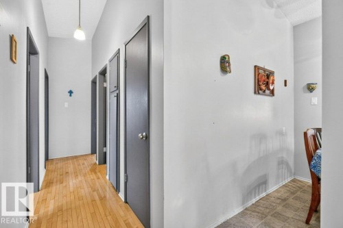 8308 68A Street Nw, Edmonton, AB 