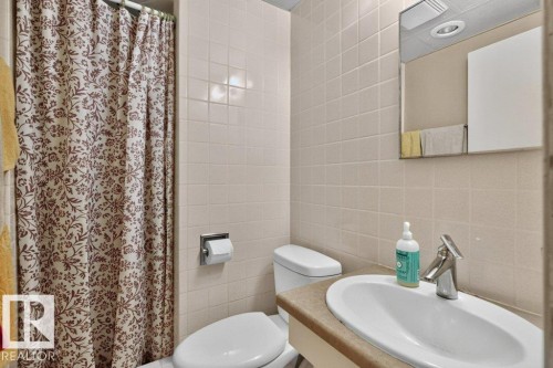 8308 68A Street Nw, Edmonton, AB 