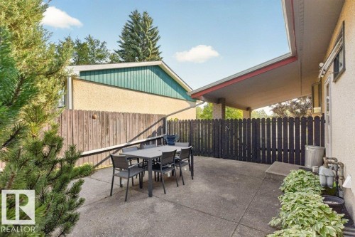 8308 68A Street Nw, Edmonton, AB 