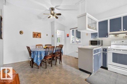 8308 68A Street Nw, Edmonton, AB 