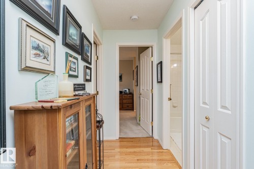 911 Rabbit Hill Road Nw, Edmonton, AB - Indoor Photo Showing Other Room