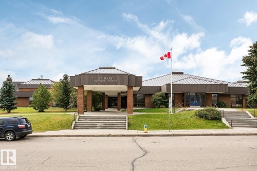 911 Rabbit Hill Road Nw, Edmonton, AB - Outdoor