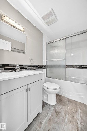 #40 2024 57 St Nw, Edmonton, AB 