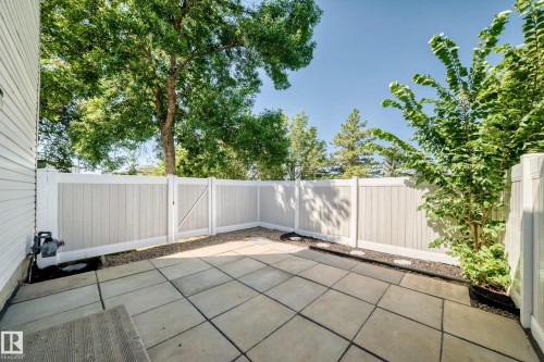 #40 2024 57 St Nw, Edmonton, AB 
