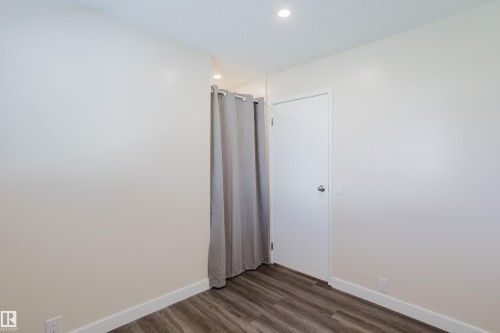 36 Harrow Circle Circle Nw, Edmonton, AB 