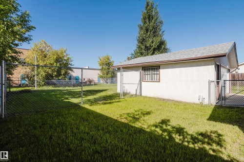 36 Harrow Circle Circle Nw, Edmonton, AB 