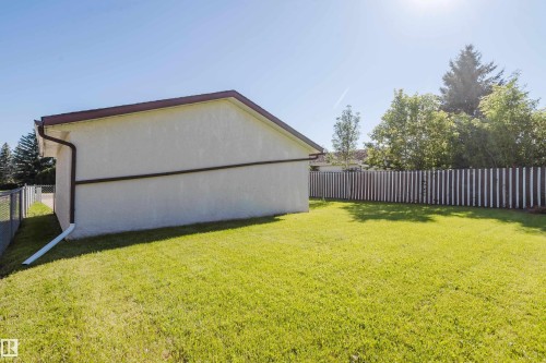 36 Harrow Circle Circle Nw, Edmonton, AB 