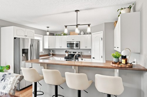 4722 63 Avenue, Cold Lake, AB 