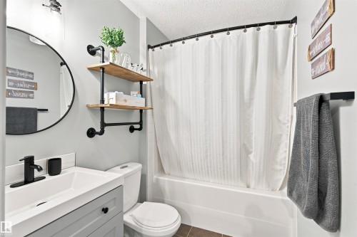 4722 63 Avenue, Cold Lake, AB 