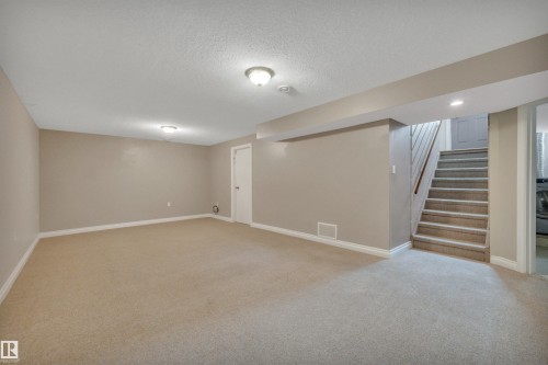 148 Corinthia Drive, Leduc, AB 
