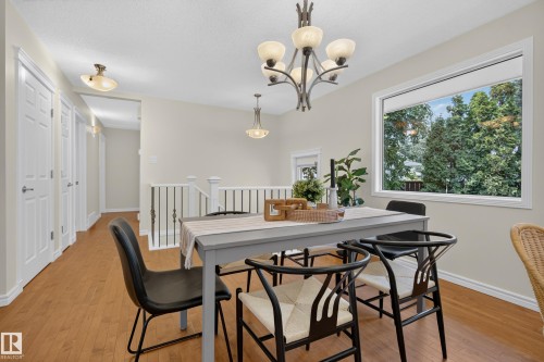 9562 81 Street Nw, Edmonton, AB - Indoor Photo Showing Dining Room