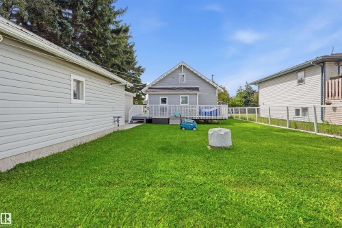 5232 51 Avenue, Mundare, AB 