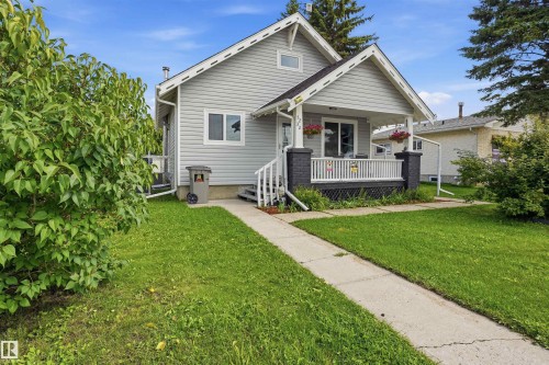5232 51 Avenue, Mundare, AB 