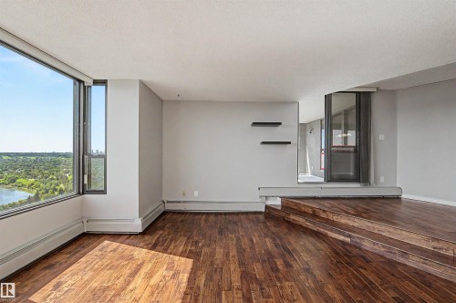 #904 8220 Jasper Av Nw, Edmonton, AB 