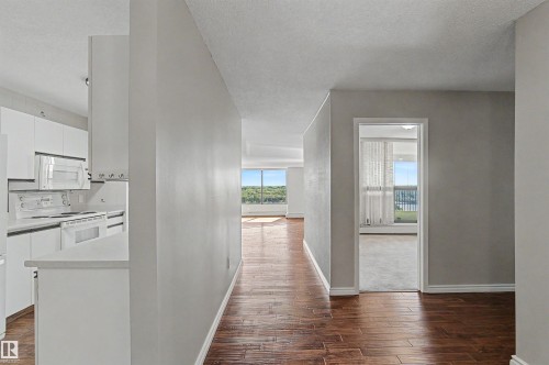 #904 8220 Jasper Av Nw, Edmonton, AB 