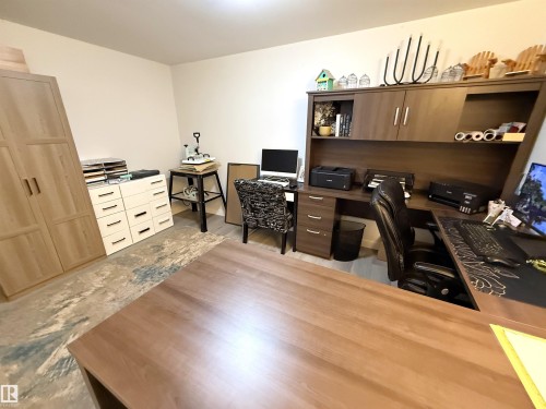 10107 171A Avenue Nw, Edmonton, AB 