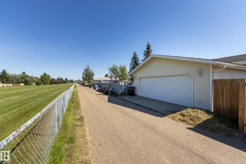 278 Kirkwood Avenue Nw, Edmonton, AB 