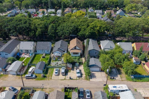 11327 89 Street Nw, Edmonton, AB 