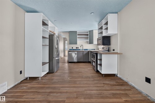 11327 89 Street Nw, Edmonton, AB 